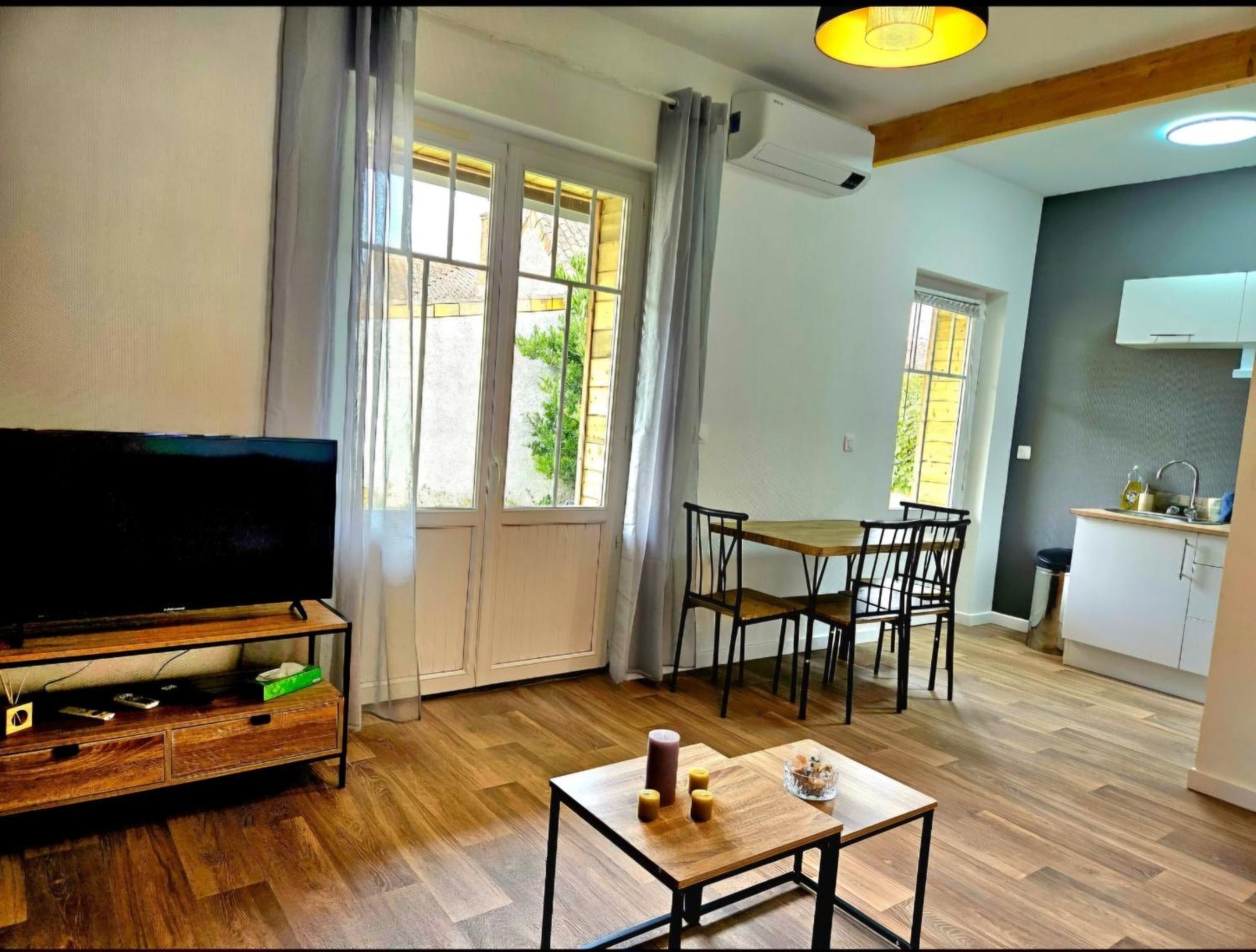 Elegant T2 Au Calme Avec Terrasse Et Climatisation * Angouleme